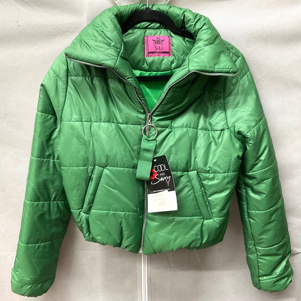 Green Cropped Puffer Jacket NWT – Oversized Ring Zip, High Neck, Y2K Streetwear